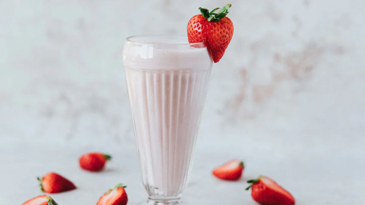 Strawberry Collagen Milkshake