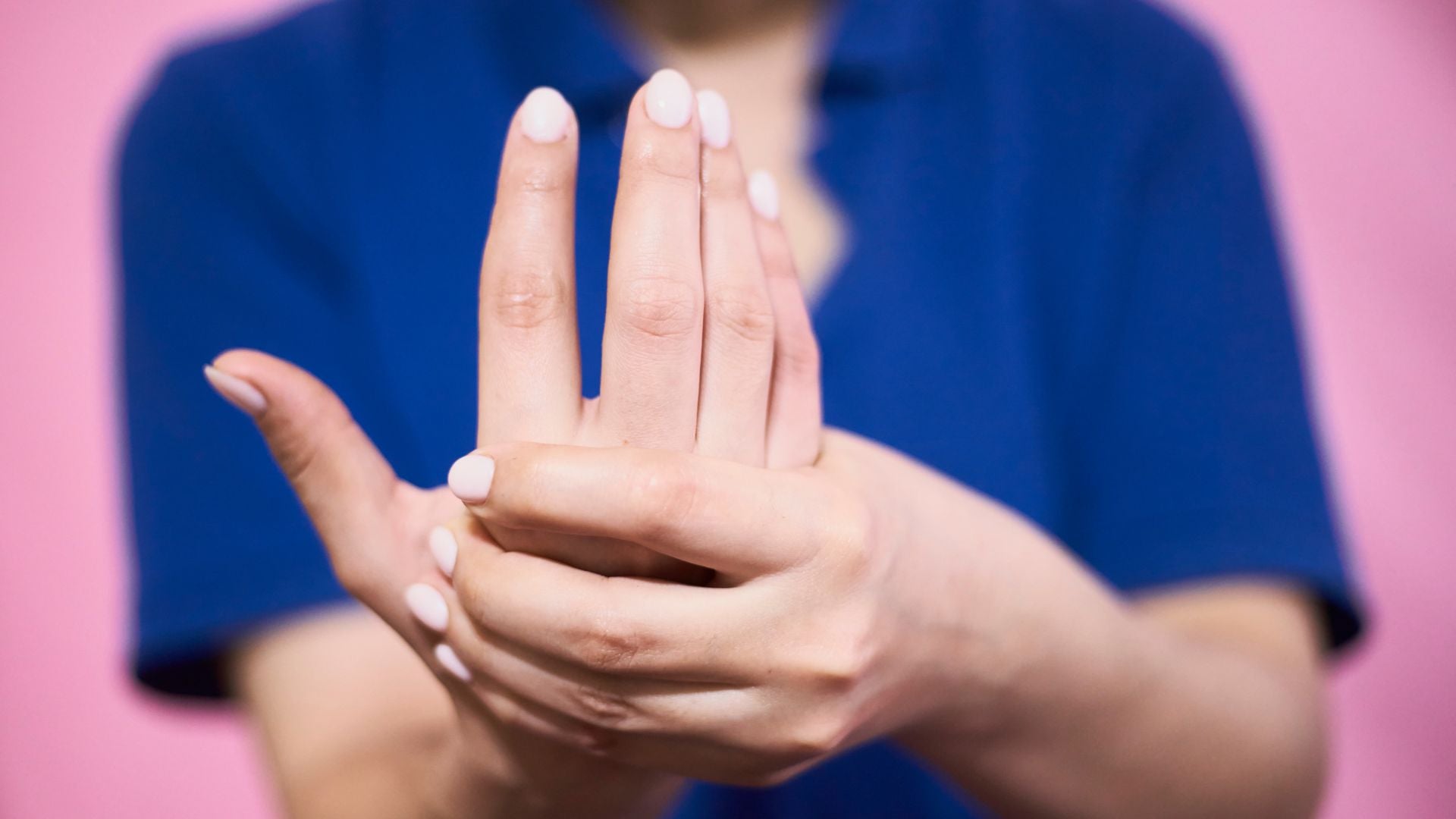 Symptoms & Causes of Collagen Deficiency